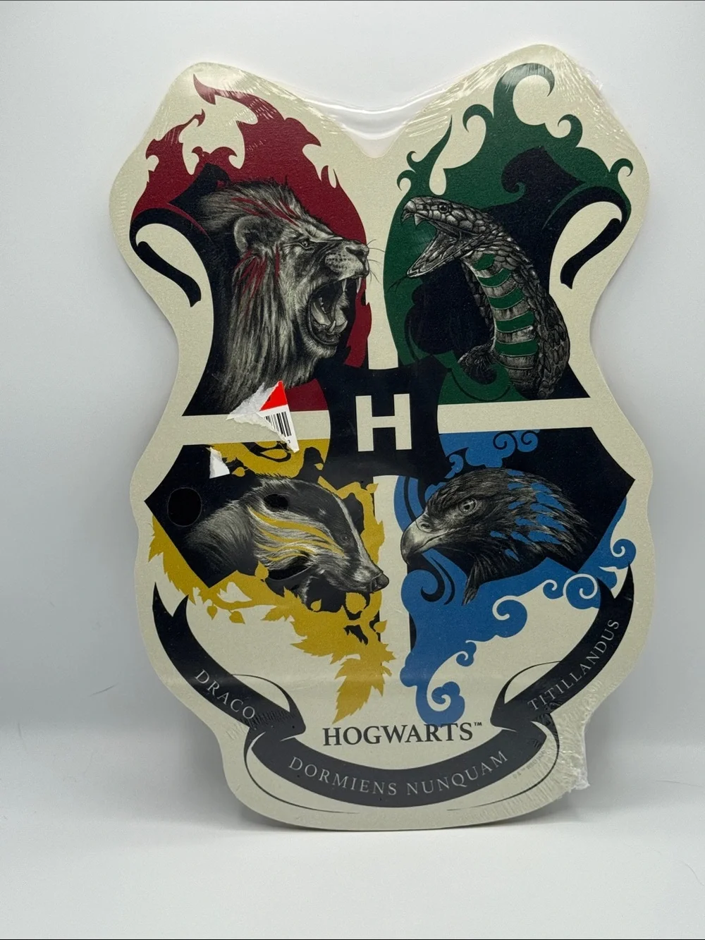 Warner Bros. Hogwarts Crest Wall Décor - Red, Green, Yellow, Blue